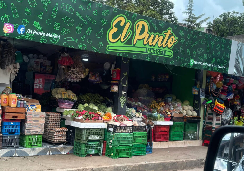 El Punto Market 1